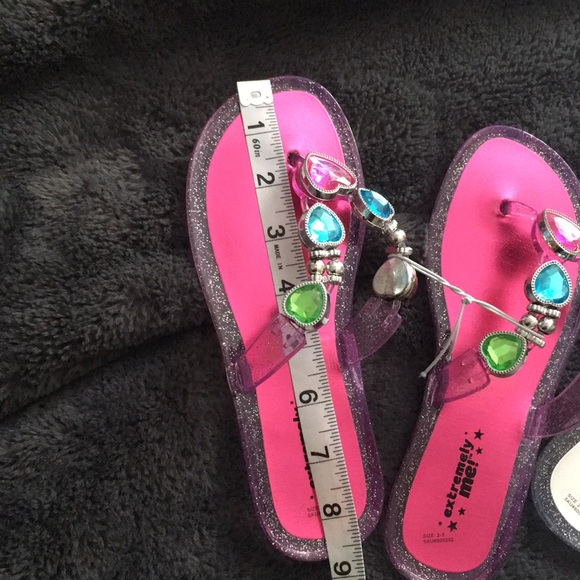 Bundle of JELLY thongs 💕 - Picture 7 of 7